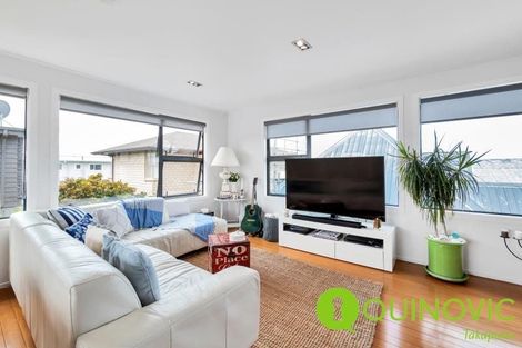 Photo of property in 5/233 Hurstmere Road, Takapuna, Auckland, 0622