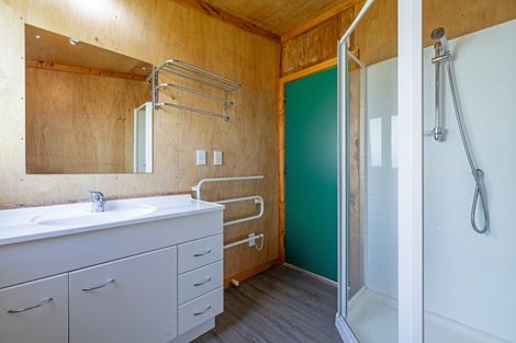 Photo of property in 44 Balfour Crescent, Castlepoint, Tinui, 5889