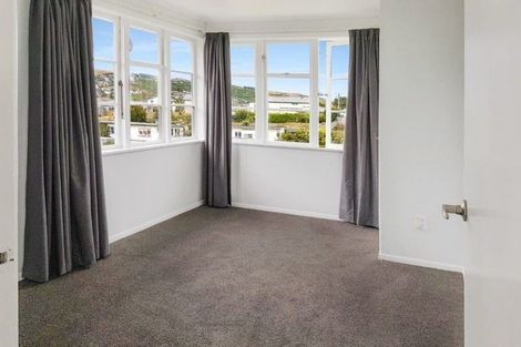 Photo of property in 56 Dimock Street, Titahi Bay, Porirua, 5022