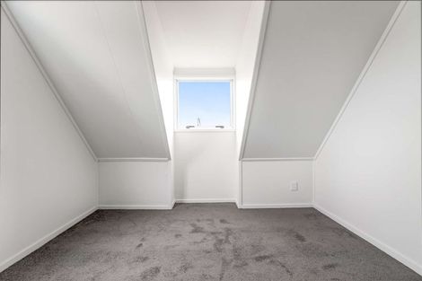 Photo of property in 1/24 Solveig Place, Randwick Park, Auckland, 2105