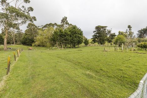 Photo of property in 259 Kahuterawa Road, Linton, Palmerston North, 4472