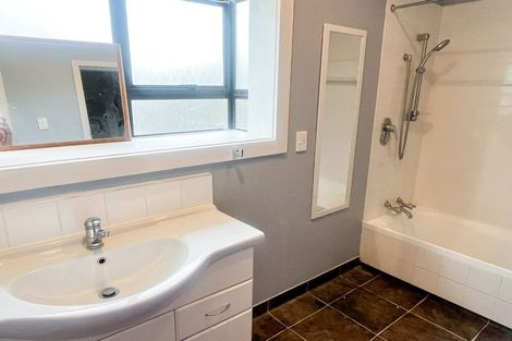 Photo of property in 16 Long Street, Woolston, Christchurch, 8023