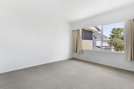 Photo of property in 3/68 Takutai Avenue, Half Moon Bay, Auckland, 2012