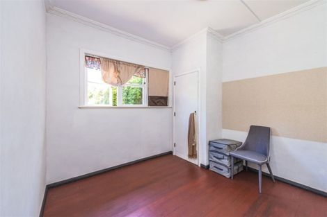 Photo of property in 10 Clapham Place, Whanganui East, Whanganui, 4500