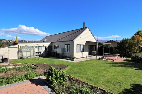 Photo of property in 2 Cherry Grove, Alexandra, 9320