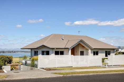 Photo of property in 55 Hamurana Road, Omokoroa, 3114