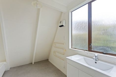 Photo of property in 5 William Street, Waikanae Beach, Waikanae, 5036