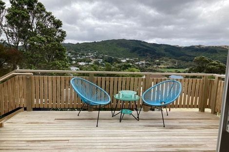Photo of property in 85 Harbour View Road, Northland, Wellington, 6012