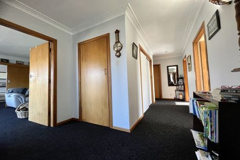 Photo of property in 28 Pine Crescent, Hargest, Invercargill, 9810