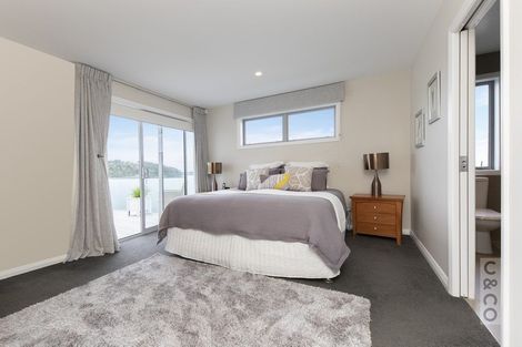 Photo of property in 4 Tauwaka Crescent, Riverhead, 0820