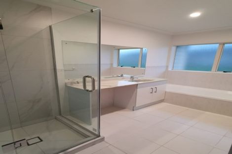 Photo of property in 33 Princeton Parade, Albany, Auckland, 0632