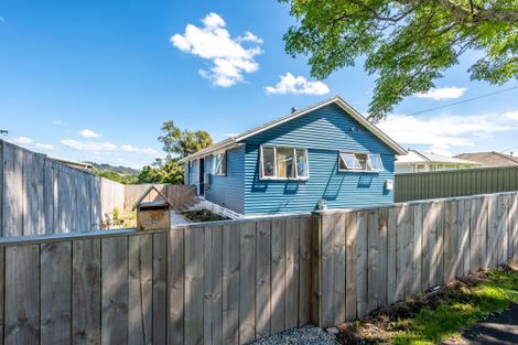 Photo of property in 24 Lyell Road, Outer Kaiti, Gisborne, 4010