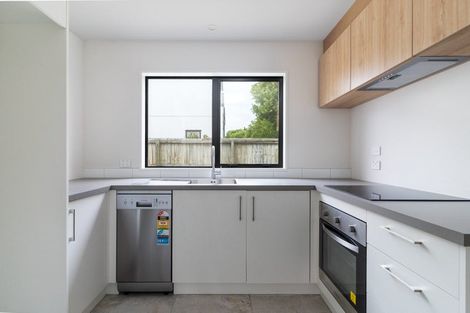 Photo of property in 2/26 Grove Road, Addington, Christchurch, 8024