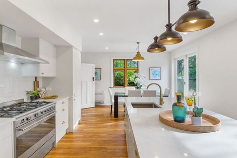 Photo of property in 43 Opawa Road, Waltham, Christchurch, 8023