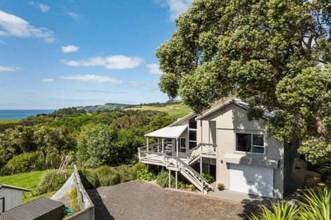Photo of property in 453 Onemana Drive, Onemana, Whangamata, 3691
