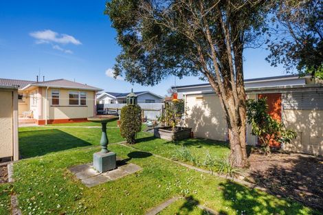 Photo of property in 24 Lancaster Street, Highbury, Palmerston North, 4412