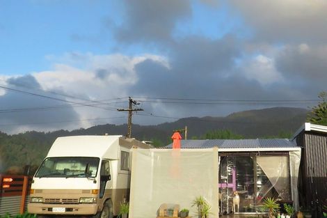 Photo of property in 1 Tramway Street, Ross, 7812