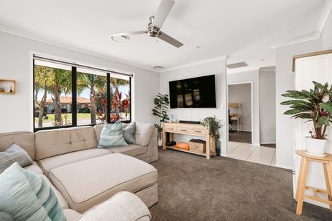 Photo of property in 7 Nicole Place, Papamoa Beach, Papamoa, 3118