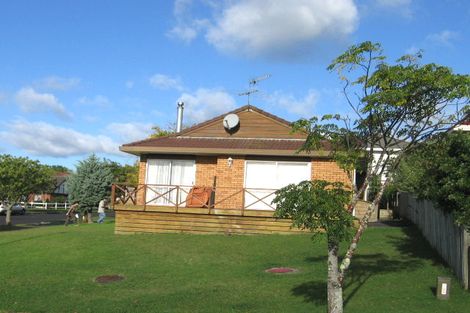 Photo of property in 1/2 Perendale Close, Somerville, Auckland, 2014