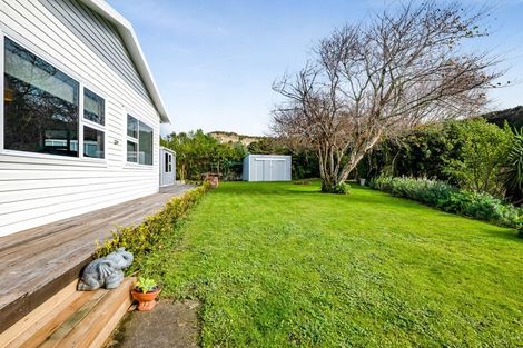 Photo of property in 34 Kawei Road, Ohawe, Hawera, 4671