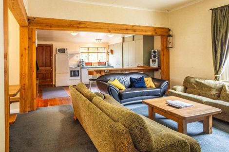 Photo of property in 21 Railway Row, Ohakune, 4625