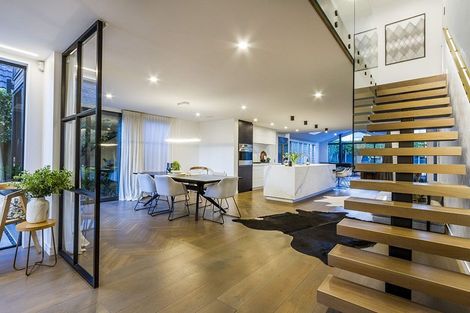 Photo of property in 41 Milford Road, Milford, Auckland, 0620