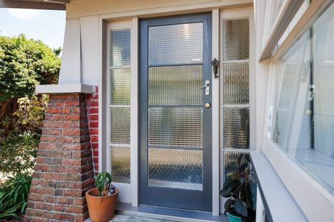 Photo of property in 37 Bryant Street, Takaro, Palmerston North, 4412