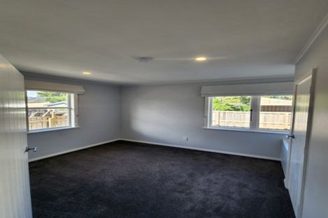 Photo of property in 16 Robertson Street, Elderslea, Upper Hutt, 5018