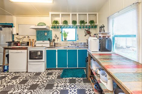 Photo of property in 17 Gloag Street, Waverley, 4510