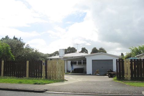 Photo of property in 2/48 Royston Street, Rosehill, Papakura, 2113