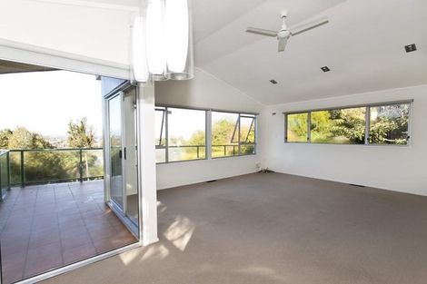 Photo of property in 1/23 Parr Terrace, Castor Bay, Auckland, 0620