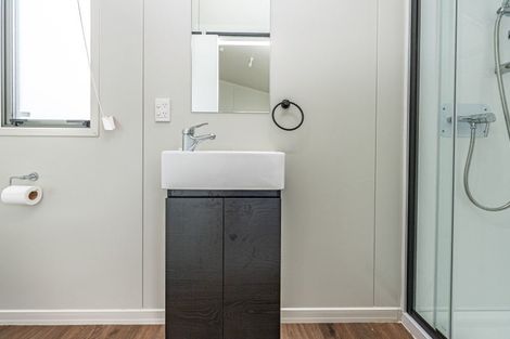 Photo of property in 19 Karewa Street, Castlecliff, Wanganui, 4501