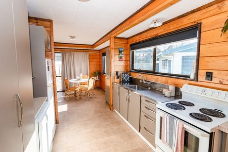 Photo of property in 86 Treadwell Street, Springvale, Whanganui, 4501