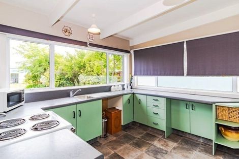 Photo of property in 12 Central Avenue, Gonville, Whanganui, 4501