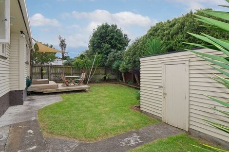 Photo of property in 65 Walters Road, Mount Wellington, Auckland, 1062