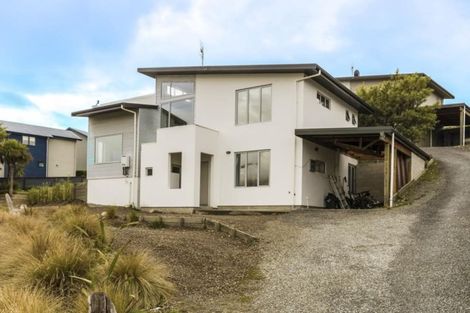 Photo of property in 5b Hogan Lane, Wanaka, 9305