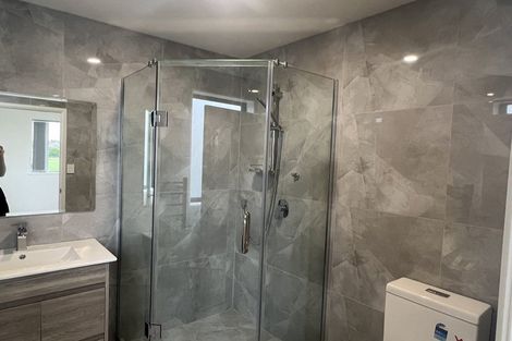 Photo of property in 94d Swanson Road, Henderson, Auckland, 0610