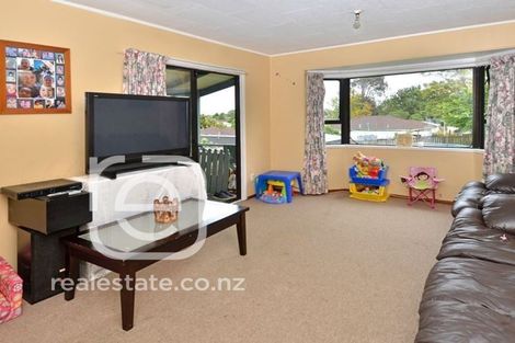 Photo of property in 6 Rako Place, Manurewa, Auckland, 2102