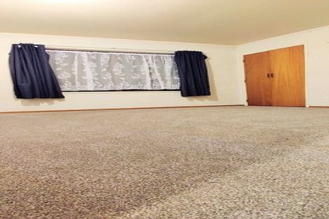 Photo of property in 41 Miltonia Avenue, Te Atatu South, Auckland, 0610