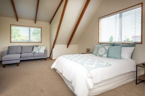 Photo of property in 28a Grassmere Street, Papanui, Christchurch, 8052