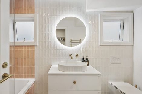 Photo of property in 22 Duppa Street, Berhampore, Wellington, 6023