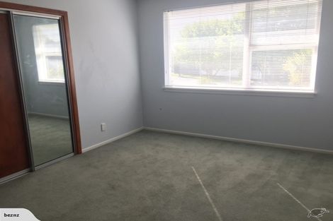 Photo of property in 12 Moorpark Place, Ilam, Christchurch, 8041