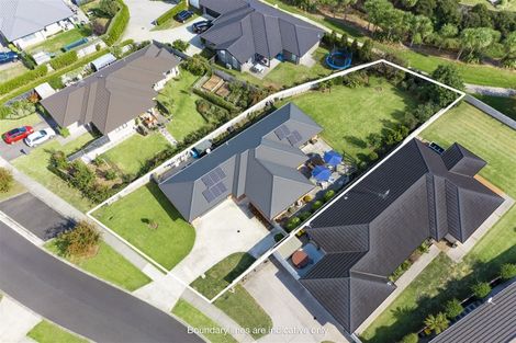 Photo of property in 33 Searle Drive, Patumahoe, Pukekohe, 2679