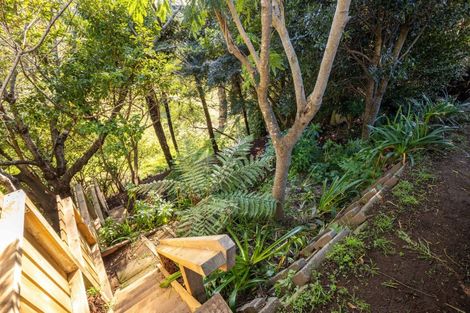 Photo of property in 186 Mangorei Road, Merrilands, New Plymouth, 4312