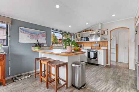 Photo of property in 24 Tennyson Drive, Owhata, Rotorua, 3010