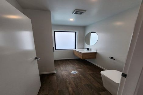 Photo of property in 2/8 Clipper Street, Titahi Bay, Porirua, 5022