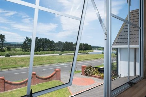 Photo of property in 63 Dittmer Drive, Awapuni, Palmerston North, 4412