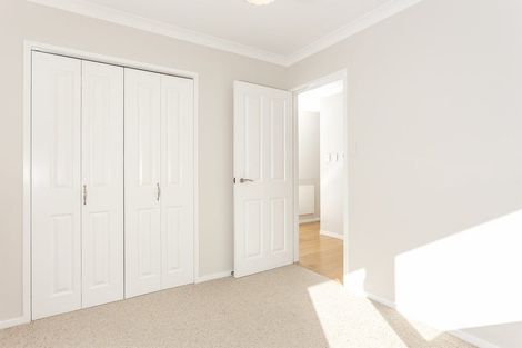 Photo of property in 2/6 Venus Place, Half Moon Bay, Auckland, 2012