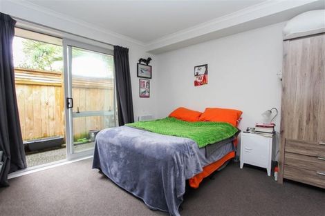 Photo of property in 4/28 Hunter Street, Hamilton Lake, Hamilton, 3204