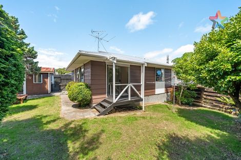 Photo of property in 69b Hartford Crescent, Totara Park, Upper Hutt, 5018